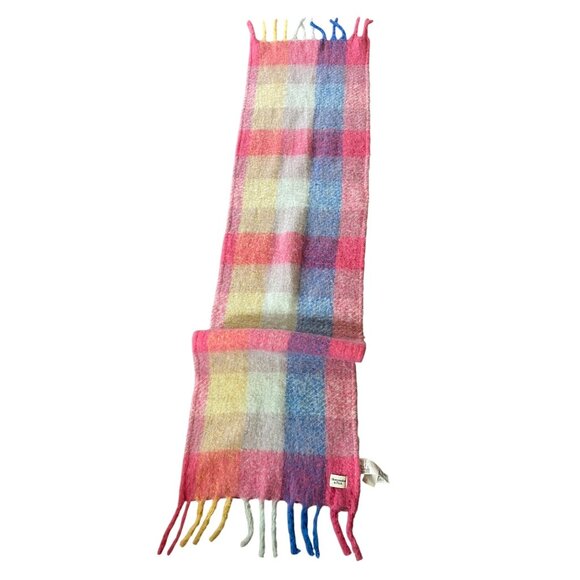 Abercrombie & Fitch Pink Plaid Wool-Blend Scarf With Fringe - Picture 2 of 7